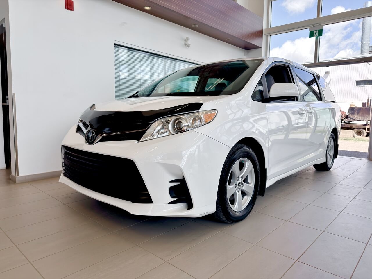 2020 Toyota Sienna LE Traction Avant-3