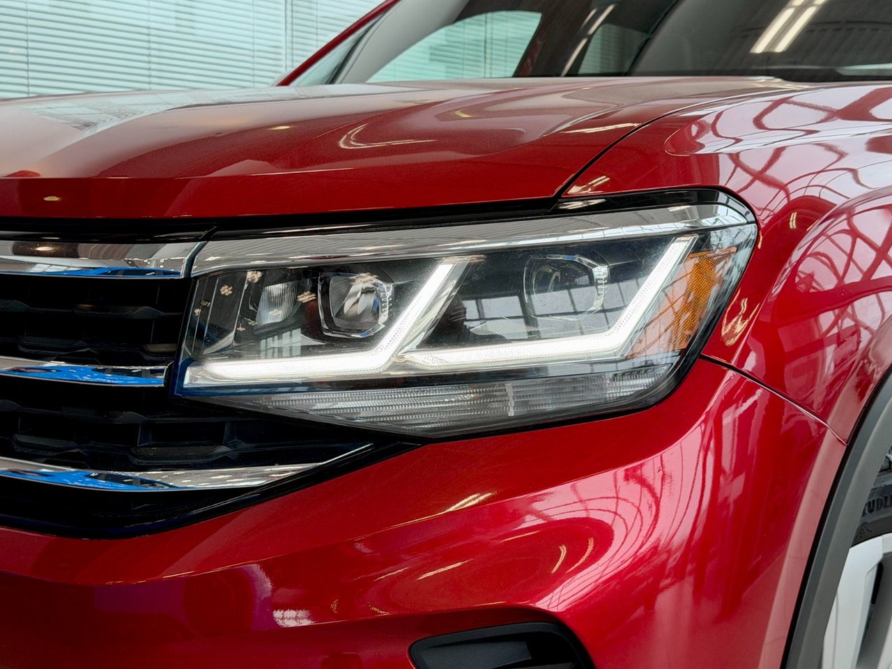 2021 Volkswagen Atlas Cross Sport Highline-4