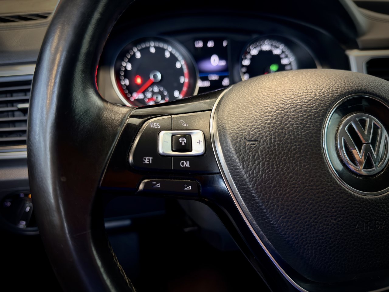 2018 Volkswagen Atlas Highline-27