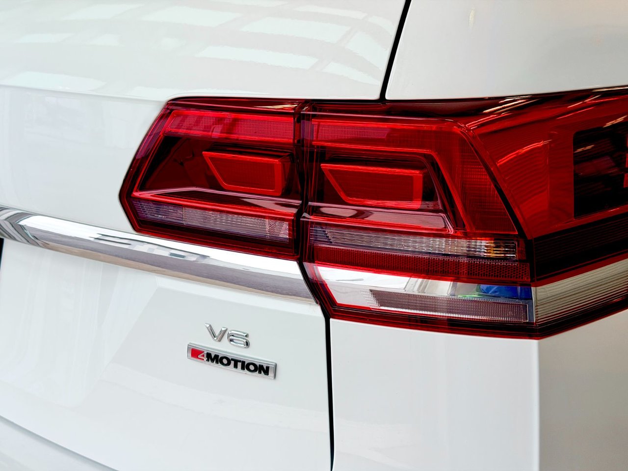 2018 Volkswagen Atlas Highline-10