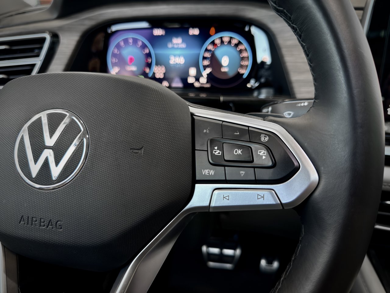 2026 Volkswagen Atlas Execline-25