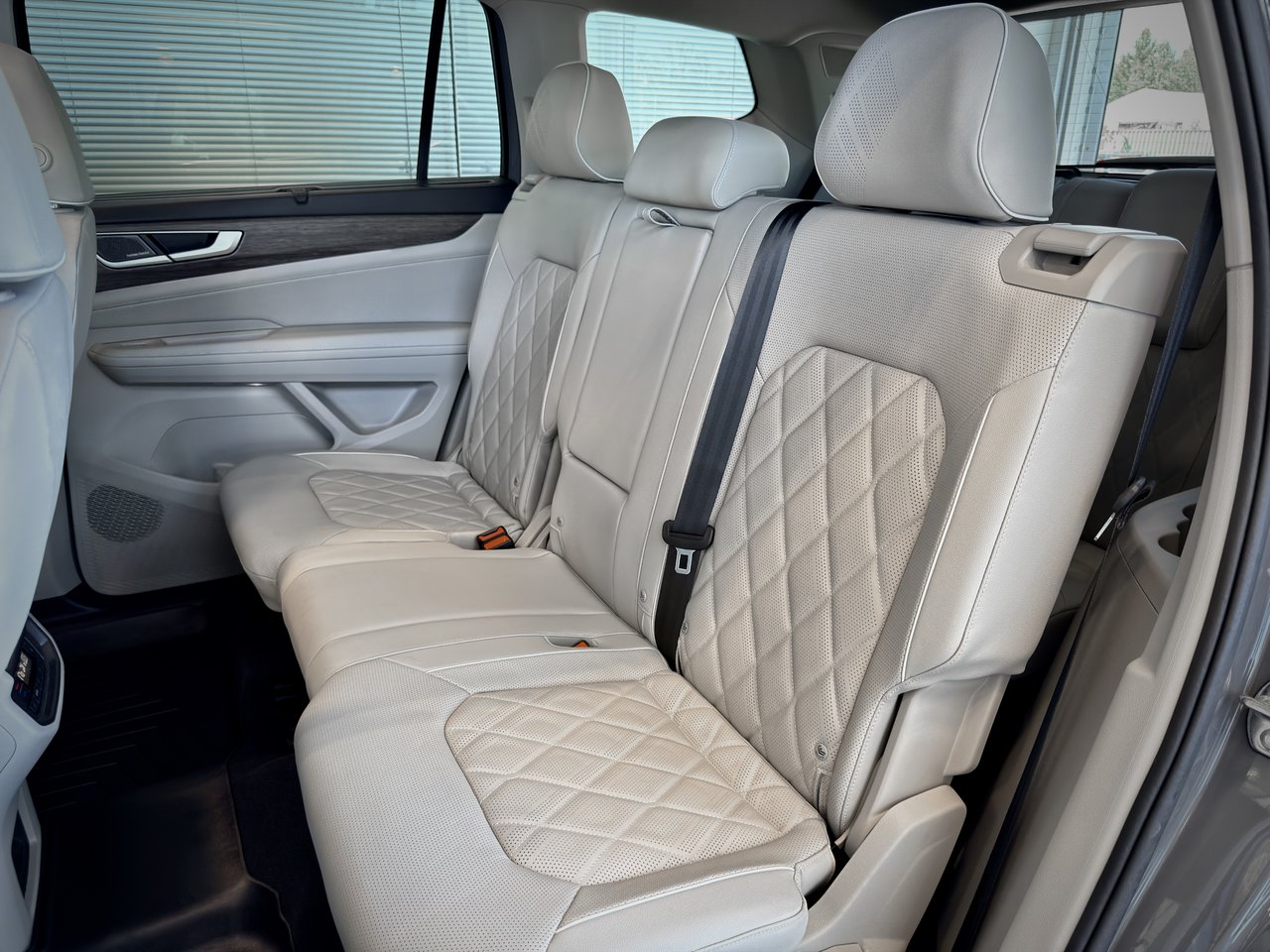 2026 Volkswagen Atlas Execline-17