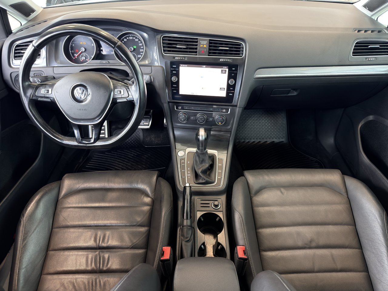 2019 Volkswagen Golf Alltrack-22