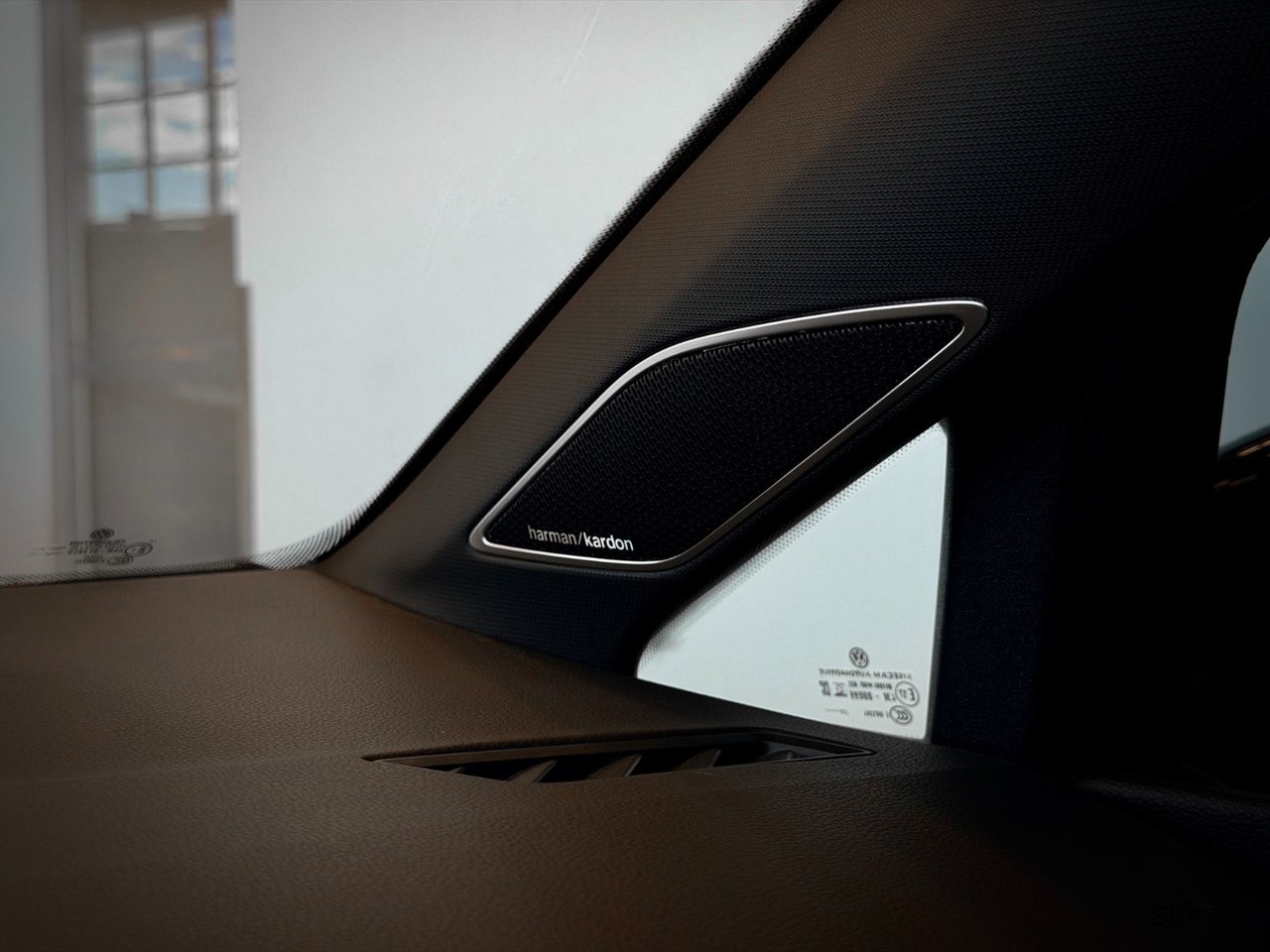 2026 Volkswagen Golf R Black Edition-30