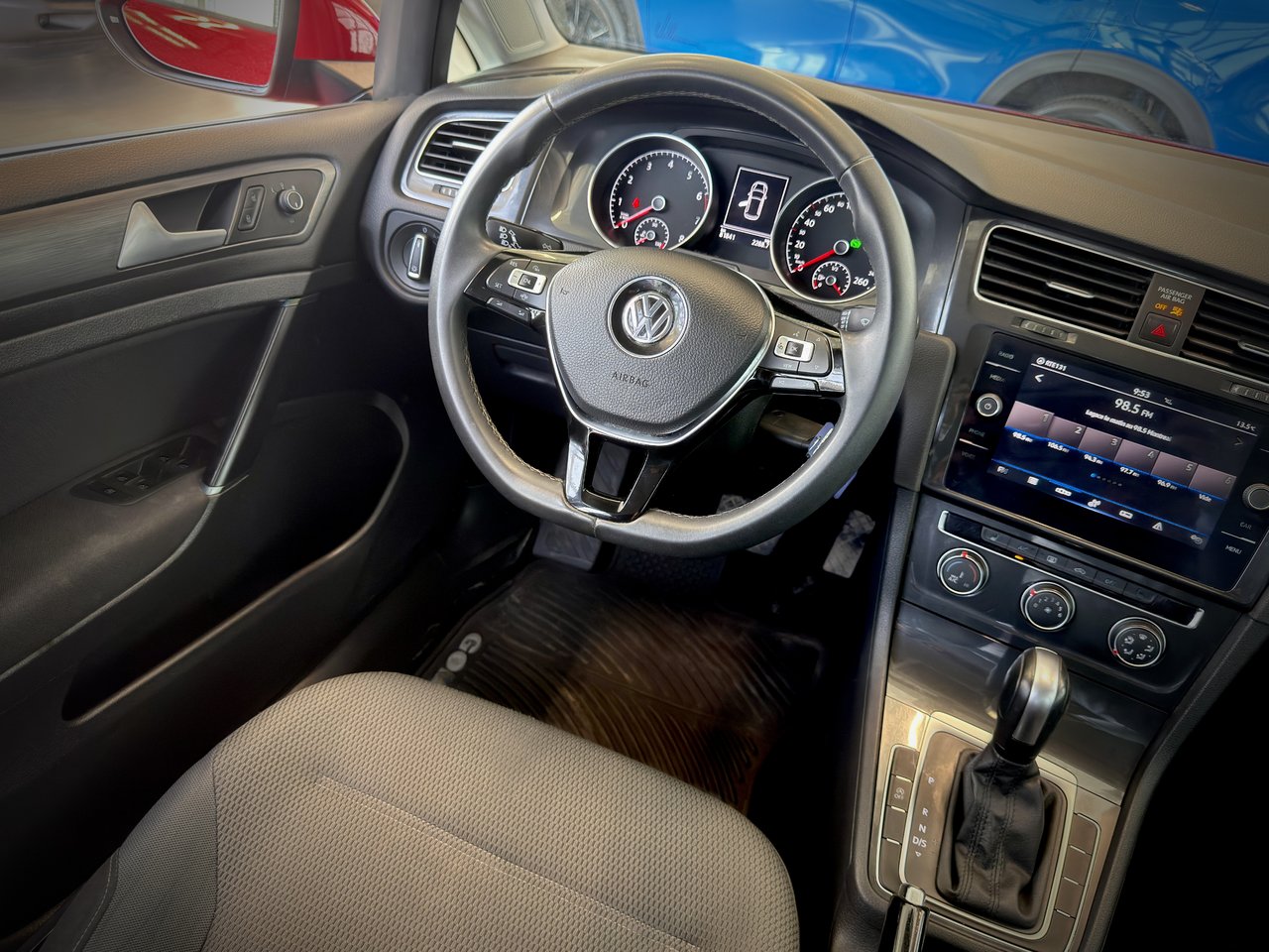 2021 Volkswagen Golf COMFORTLINE-17
