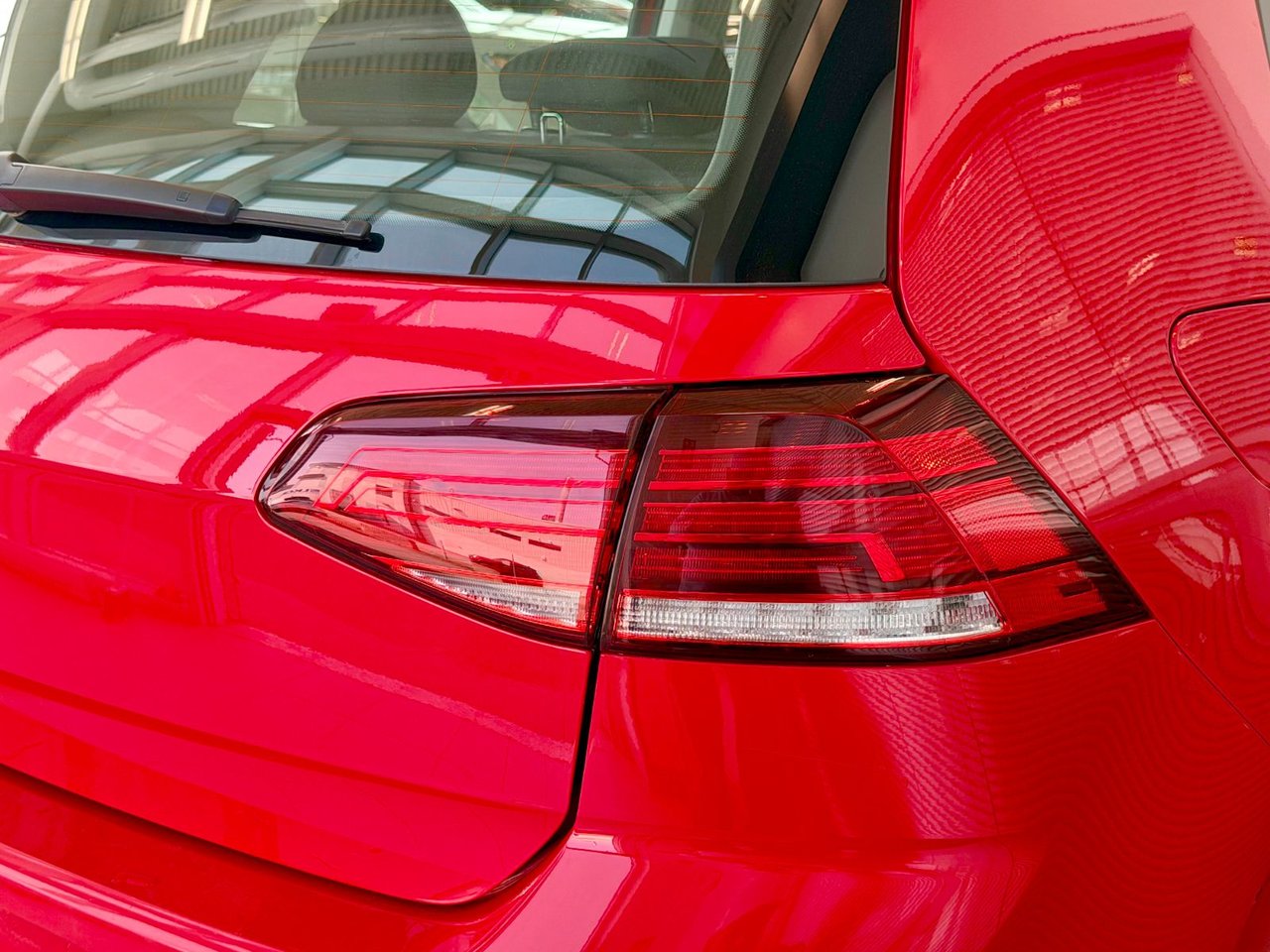 2021 Volkswagen Golf COMFORTLINE-11
