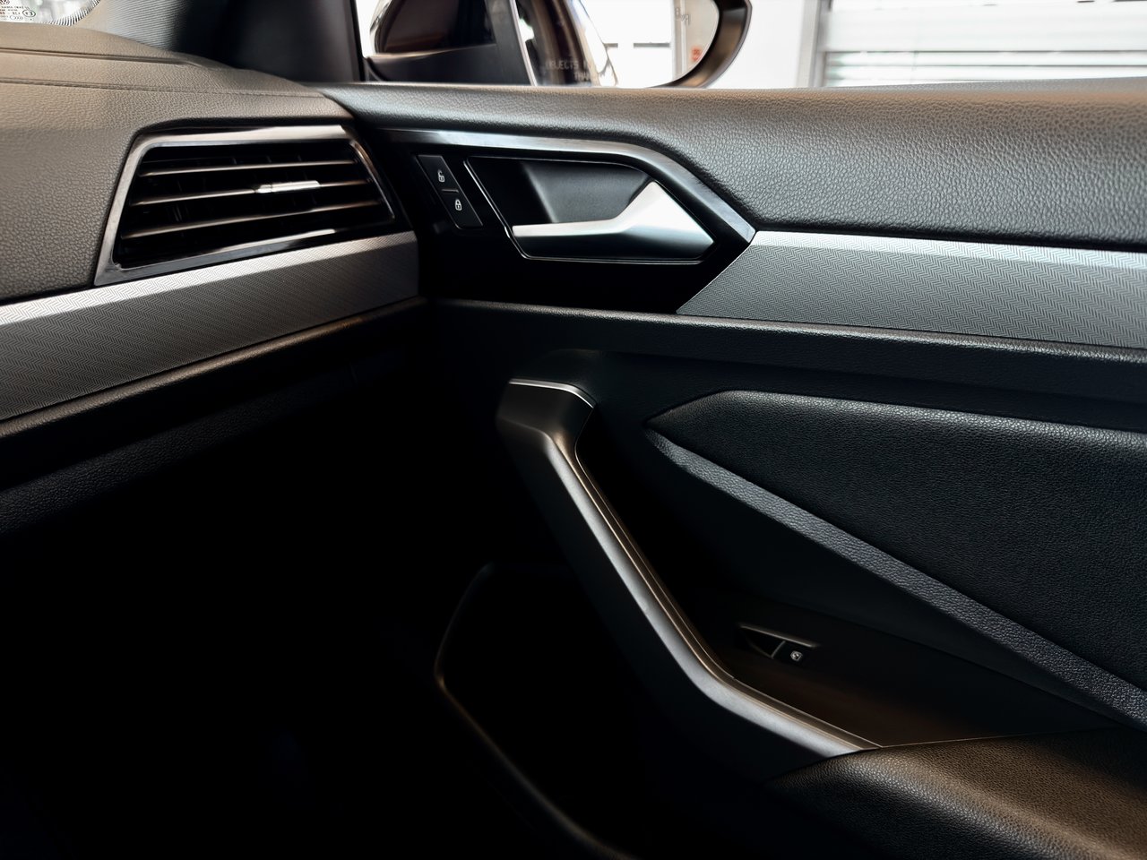 2021 Volkswagen Jetta Highline-30