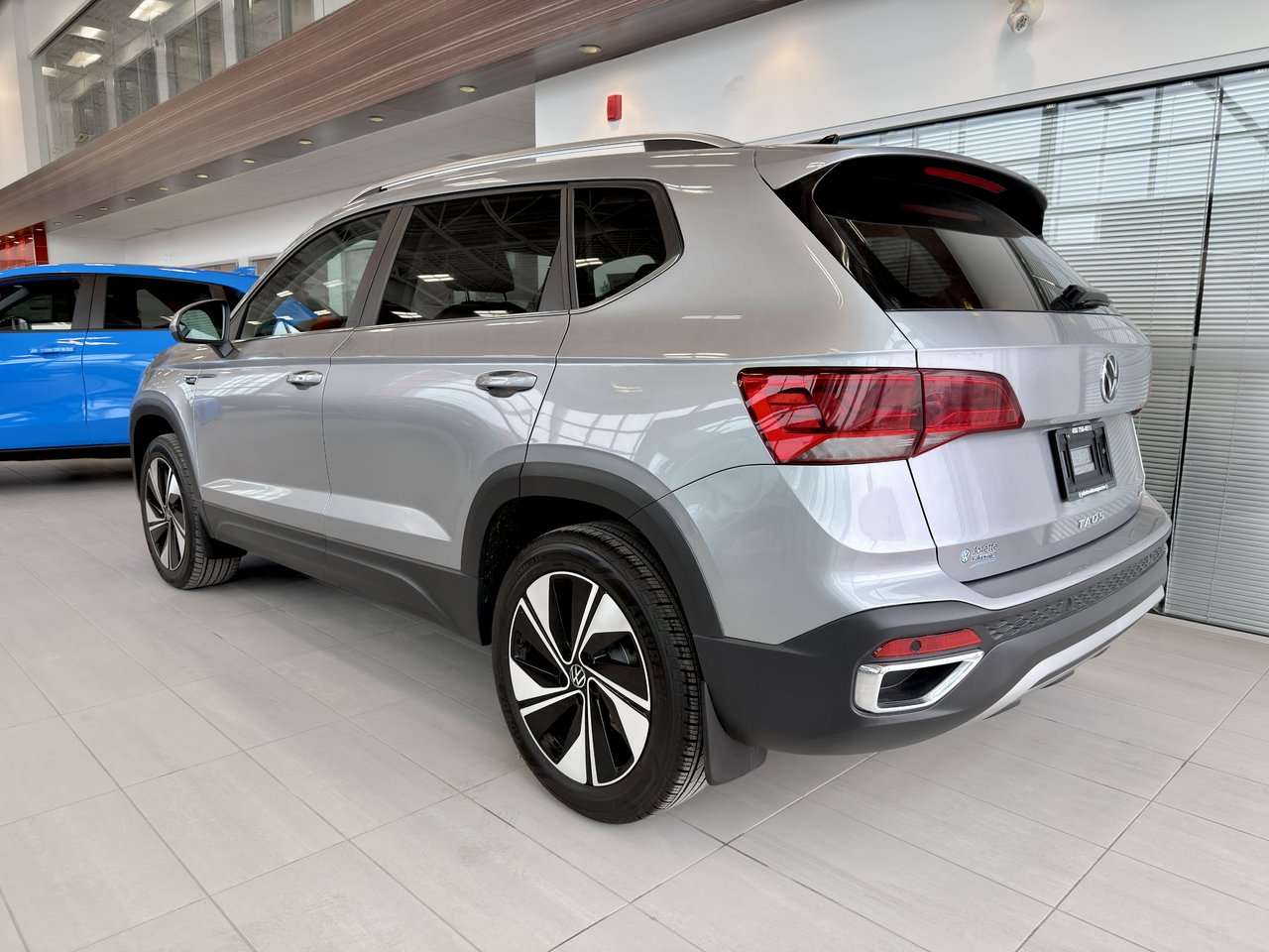2023 Volkswagen Taos Highline-7