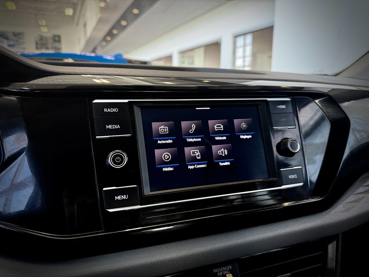 2024 Volkswagen Taos Trendline-22