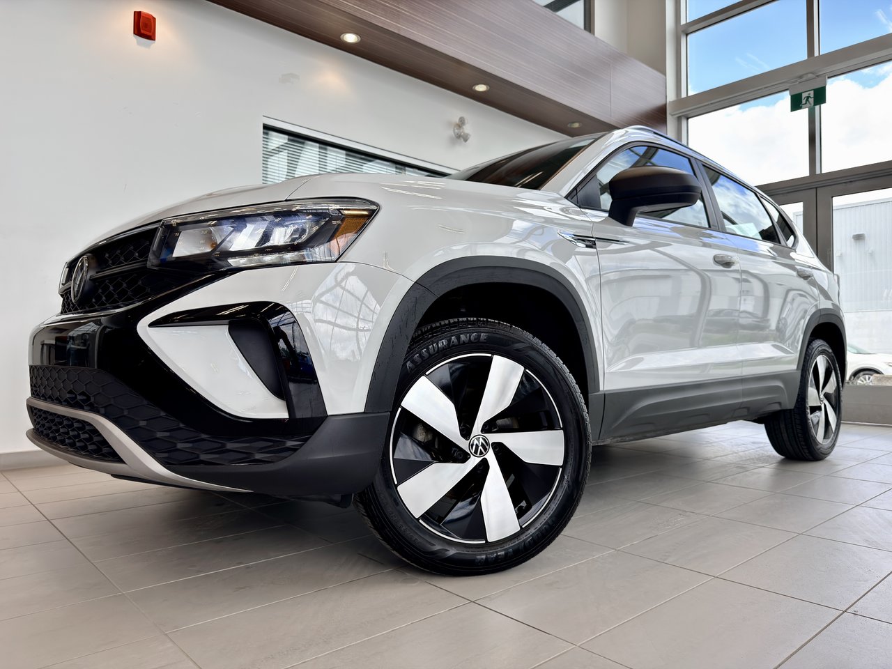Volkswagen Taos Trendline 2024-2