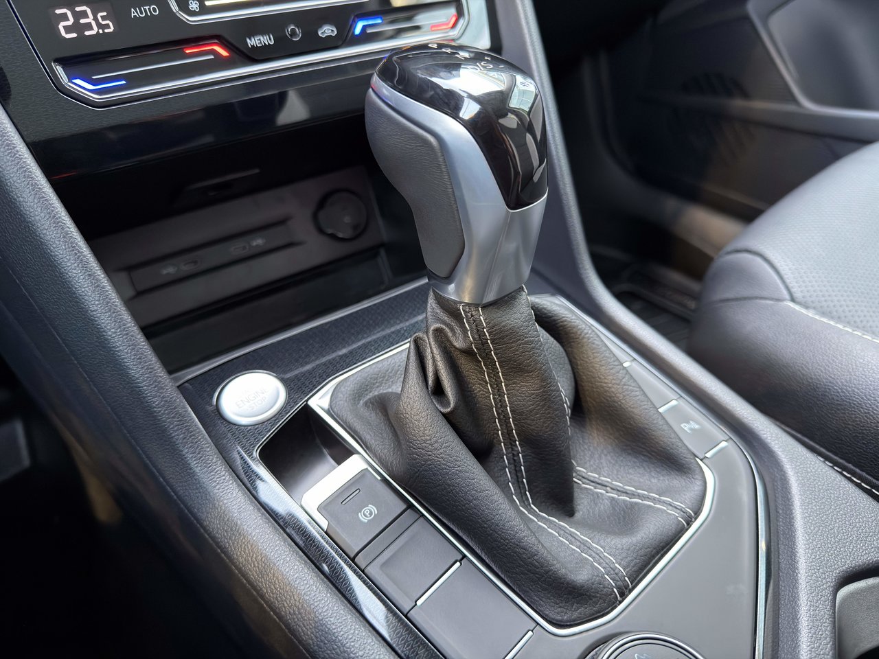 Volkswagen Taos Highline 2025-26