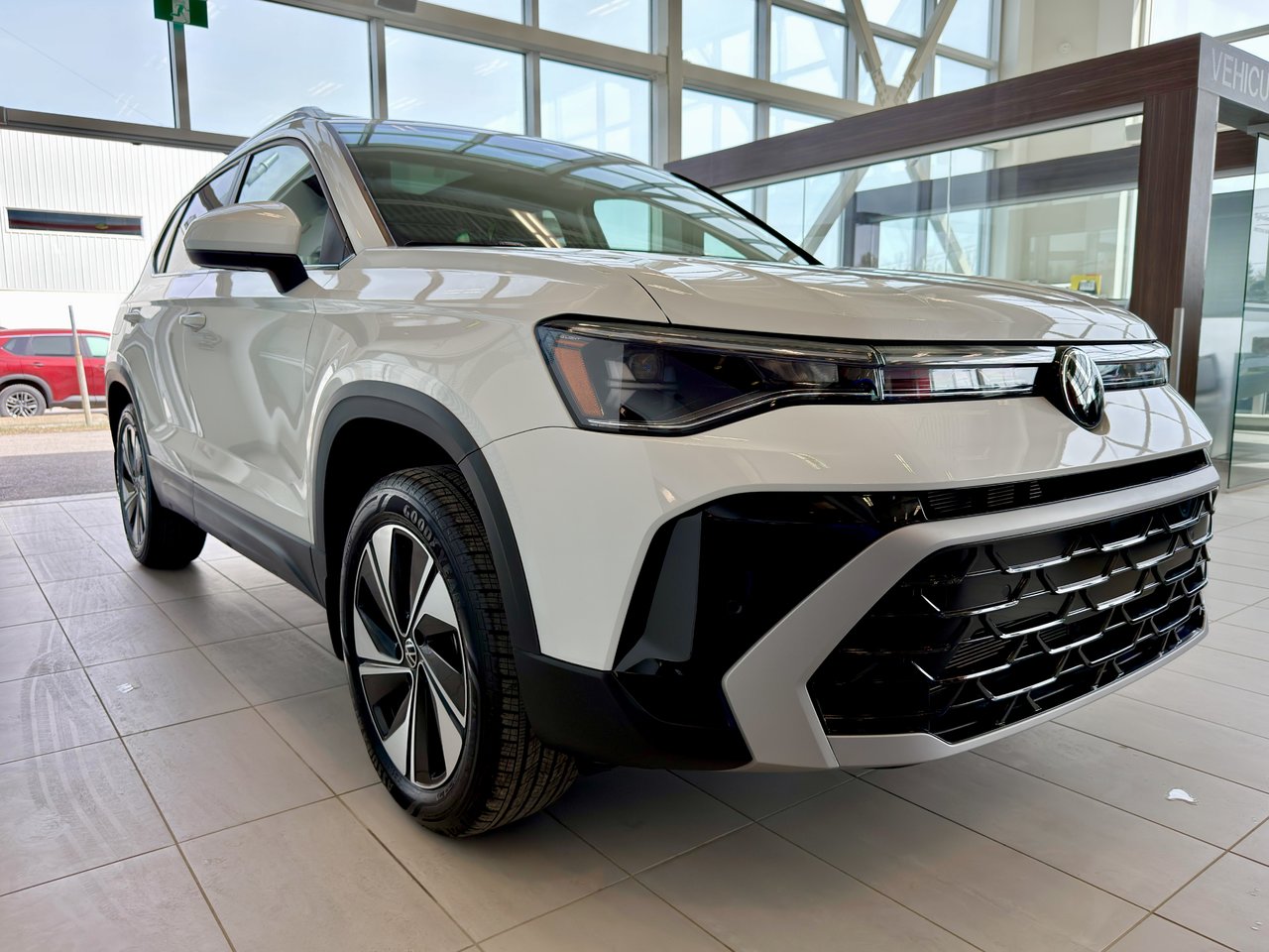 2025 Volkswagen Taos Highline-6
