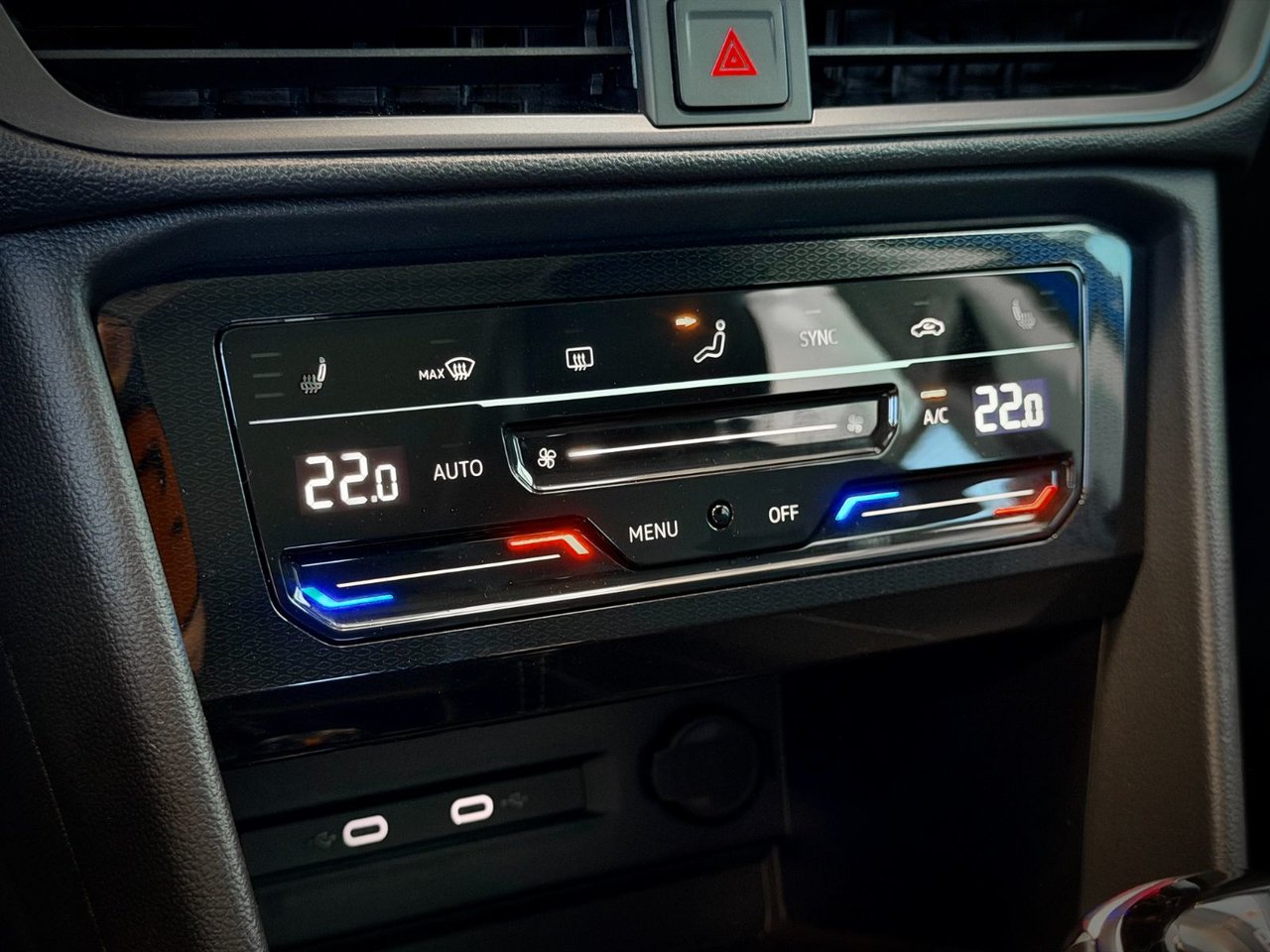 2026 Volkswagen Taos Comfortline Black Edition-30