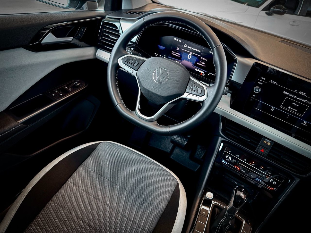 2026 Volkswagen Taos Trendline-17