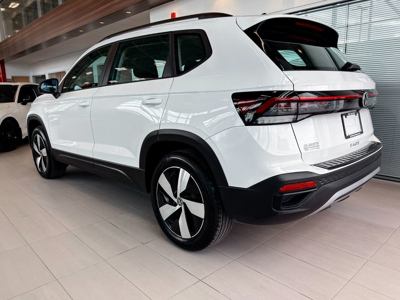 2026 Volkswagen Taos Trendline-8