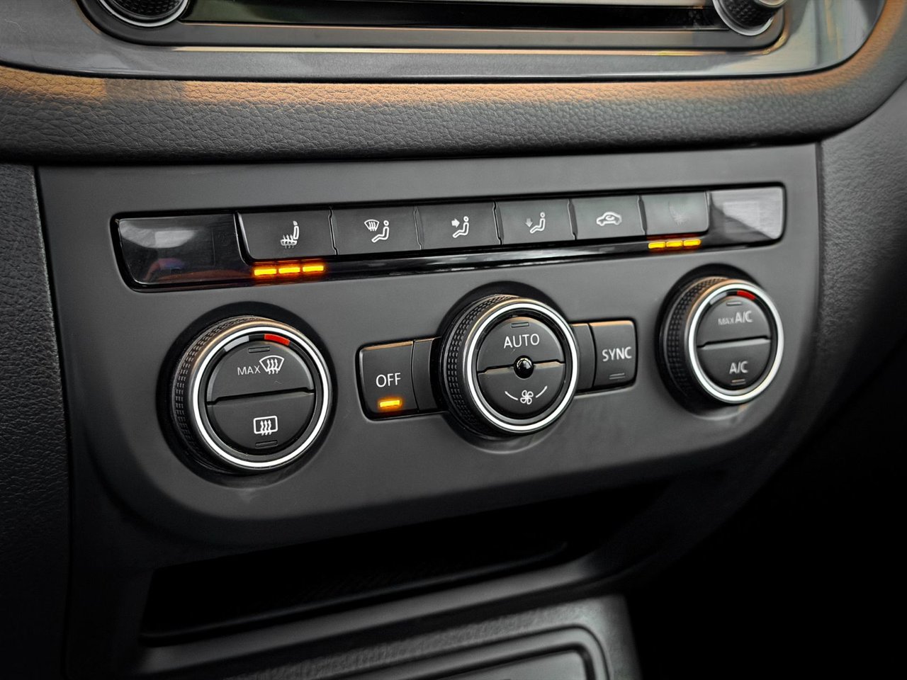 2017 Volkswagen Tiguan Highline-29