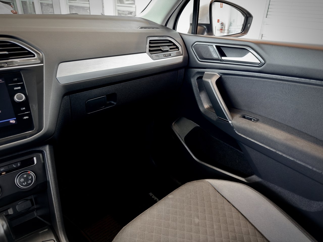 Volkswagen Tiguan Trendline 2018-18