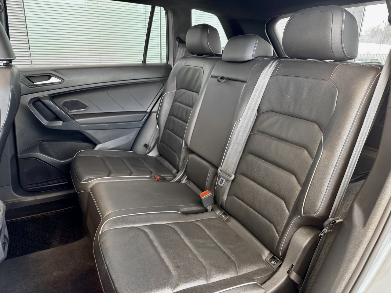 2021 Volkswagen Tiguan Highline-17