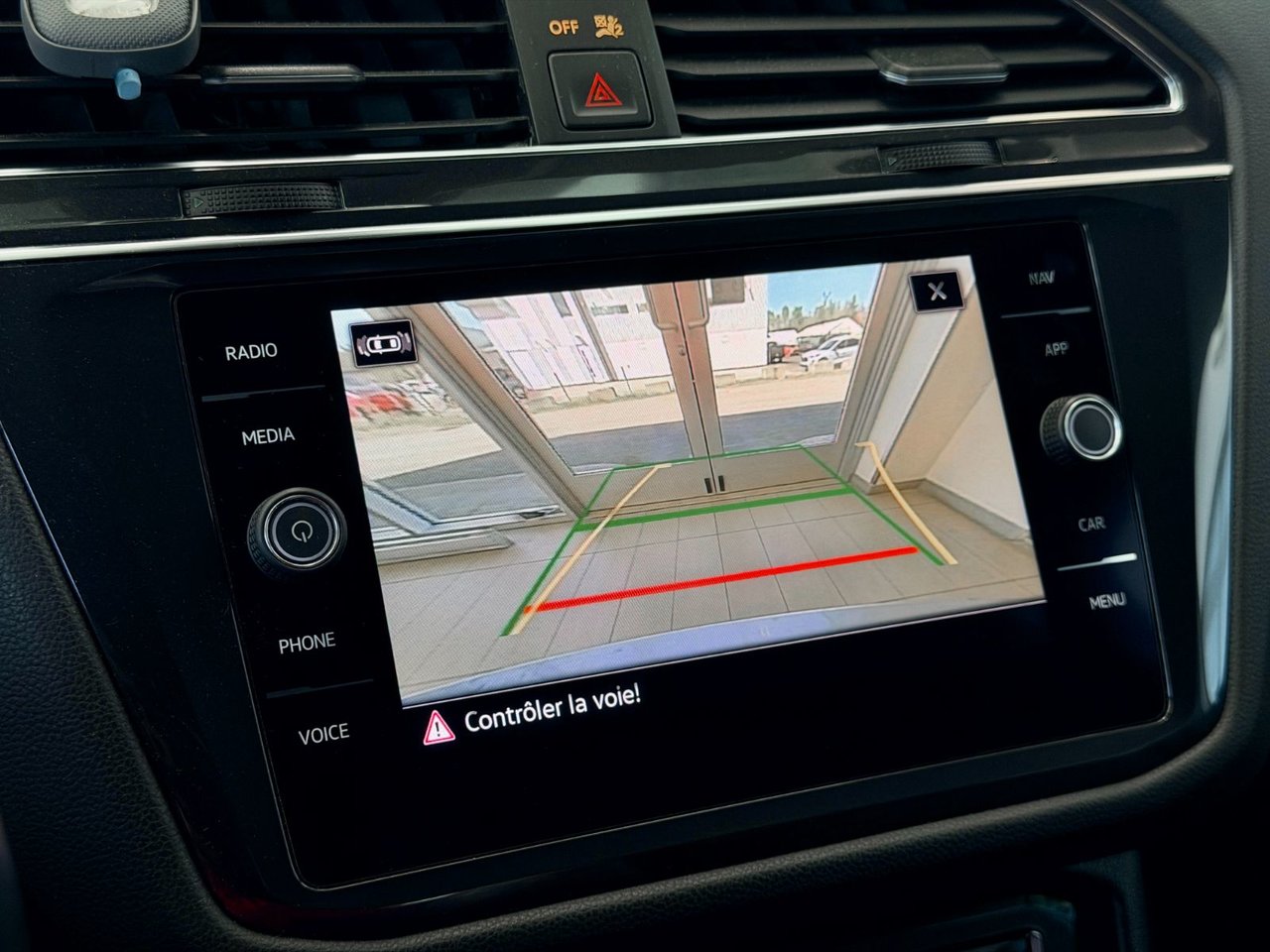 2021 Volkswagen Tiguan Highline-18