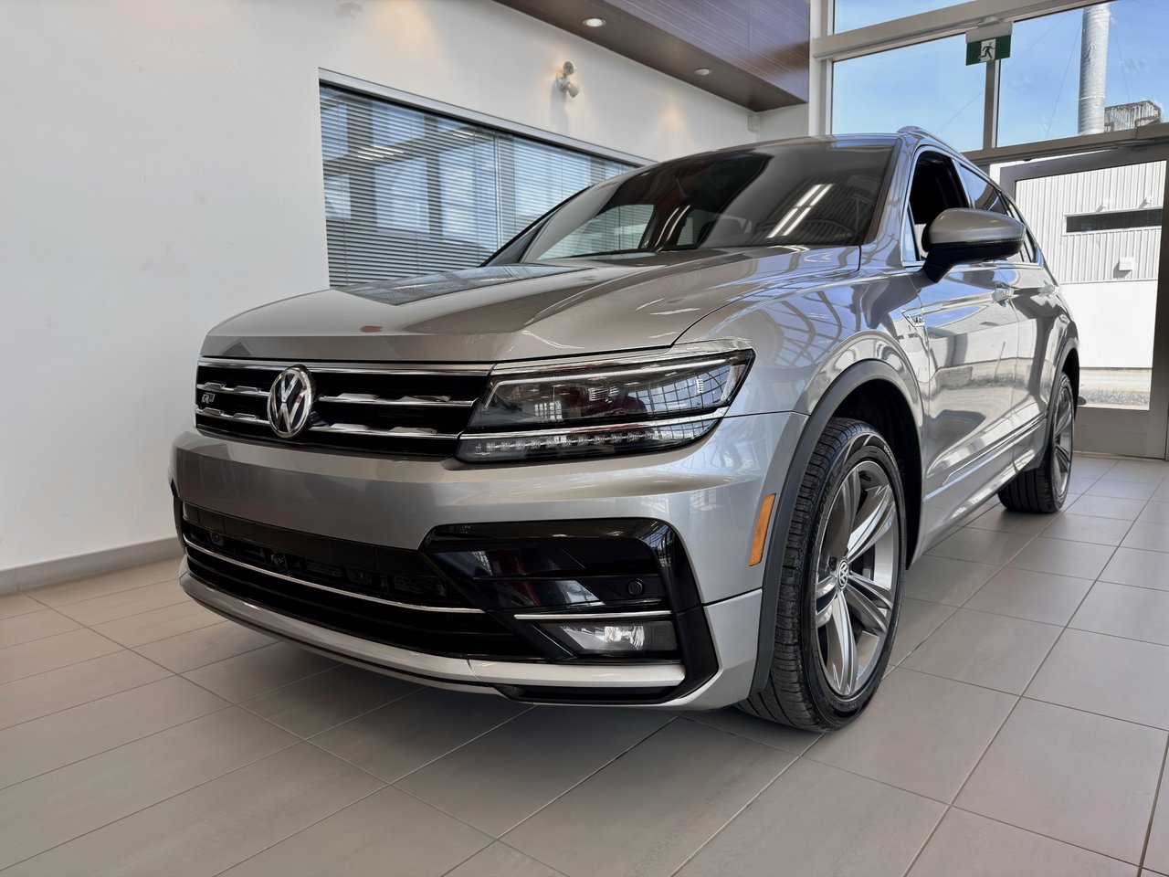 2021 Volkswagen Tiguan Highline-13