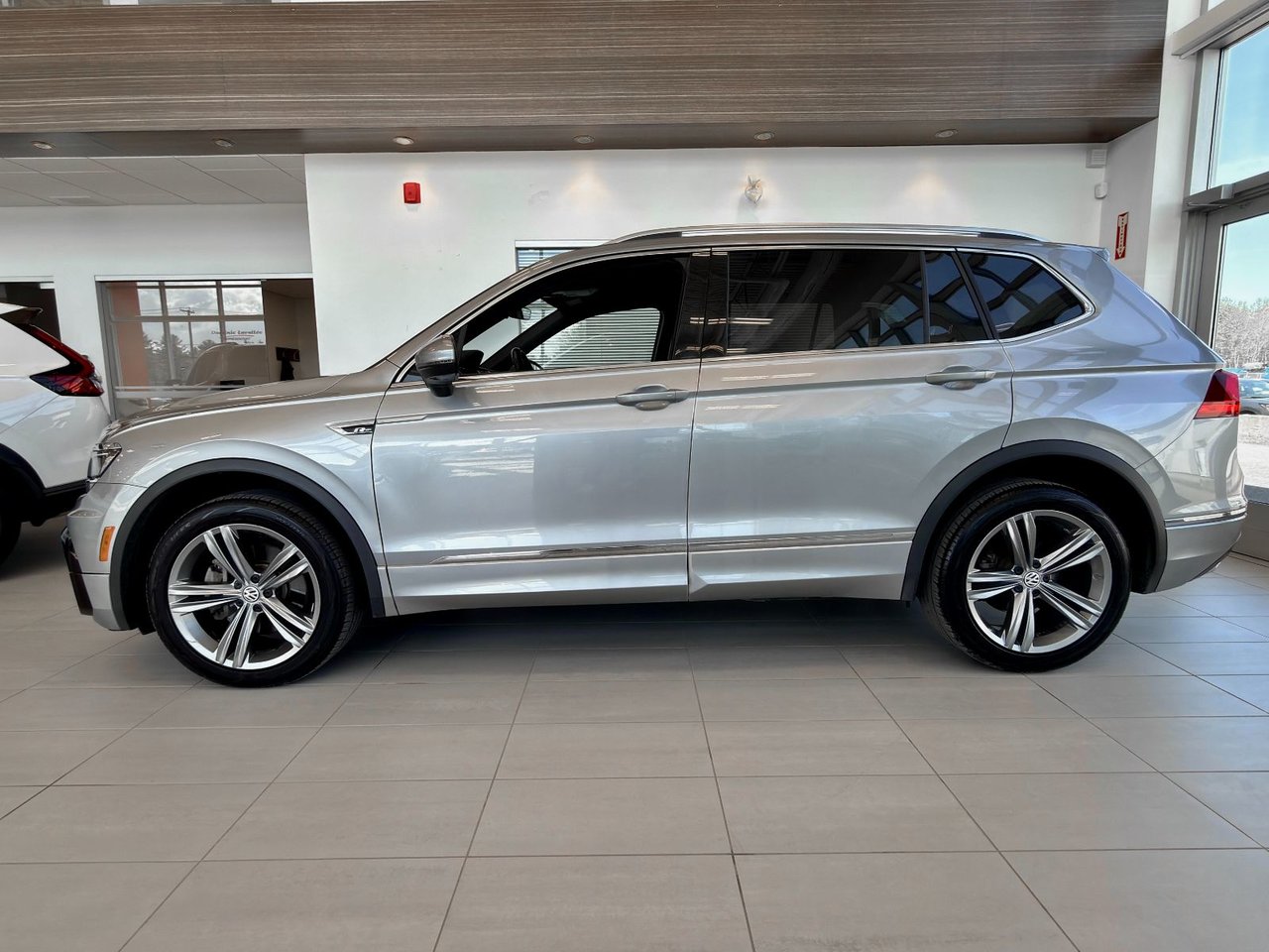 2021 Volkswagen Tiguan Highline-29