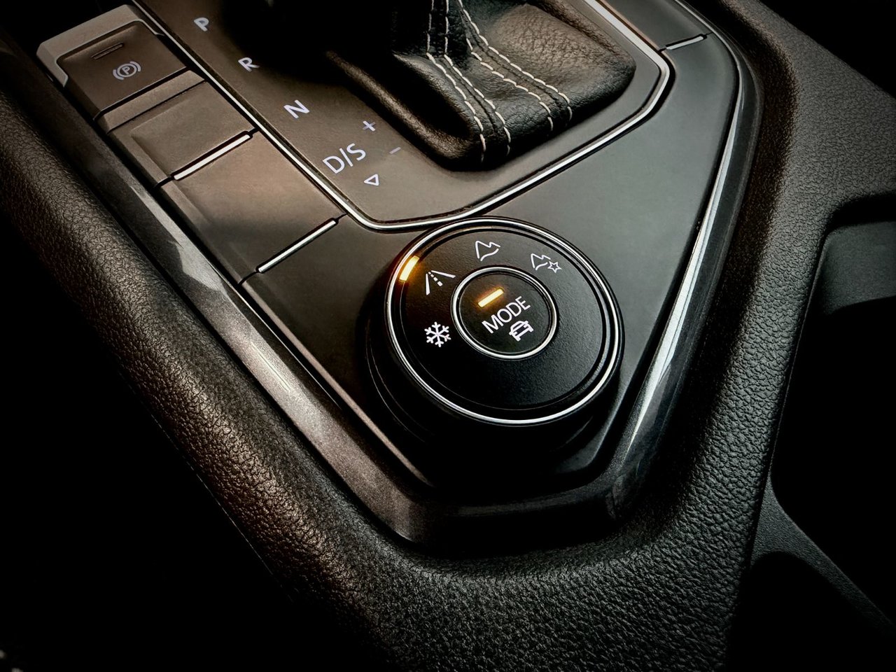 Volkswagen Tiguan Comfortline 2021-30