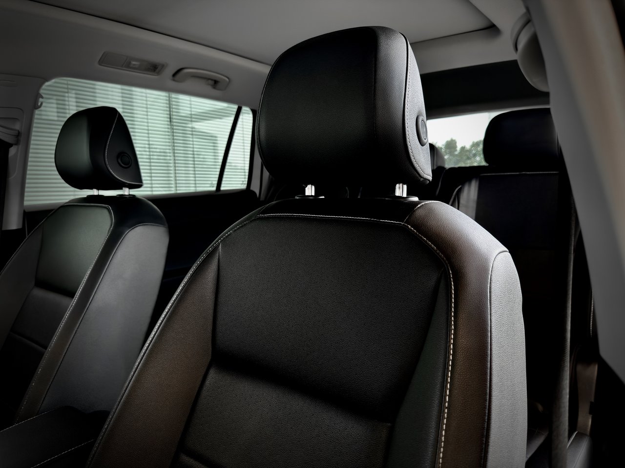 Volkswagen Tiguan Comfortline 2021-18