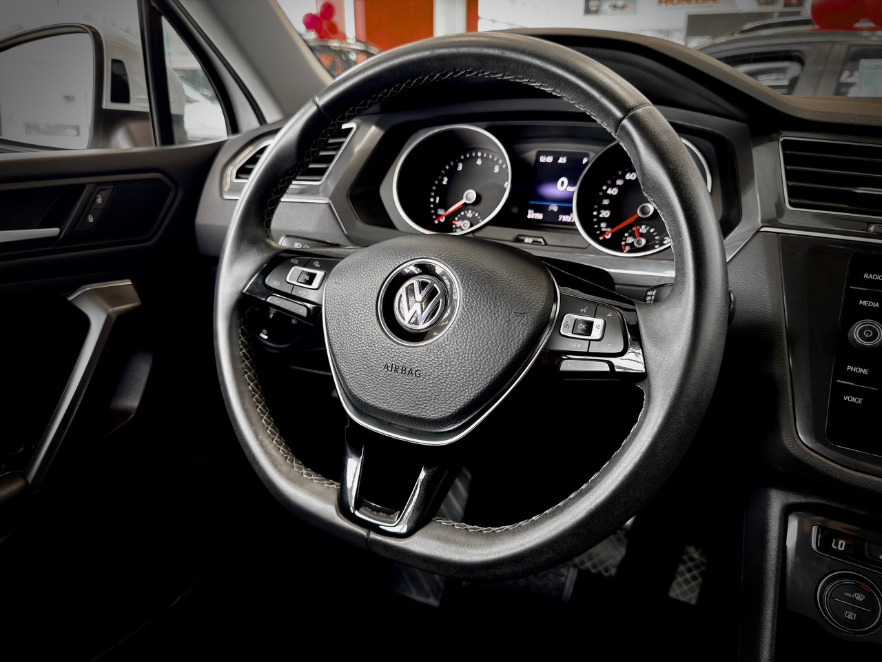 Volkswagen Tiguan Comfortline 2021-22
