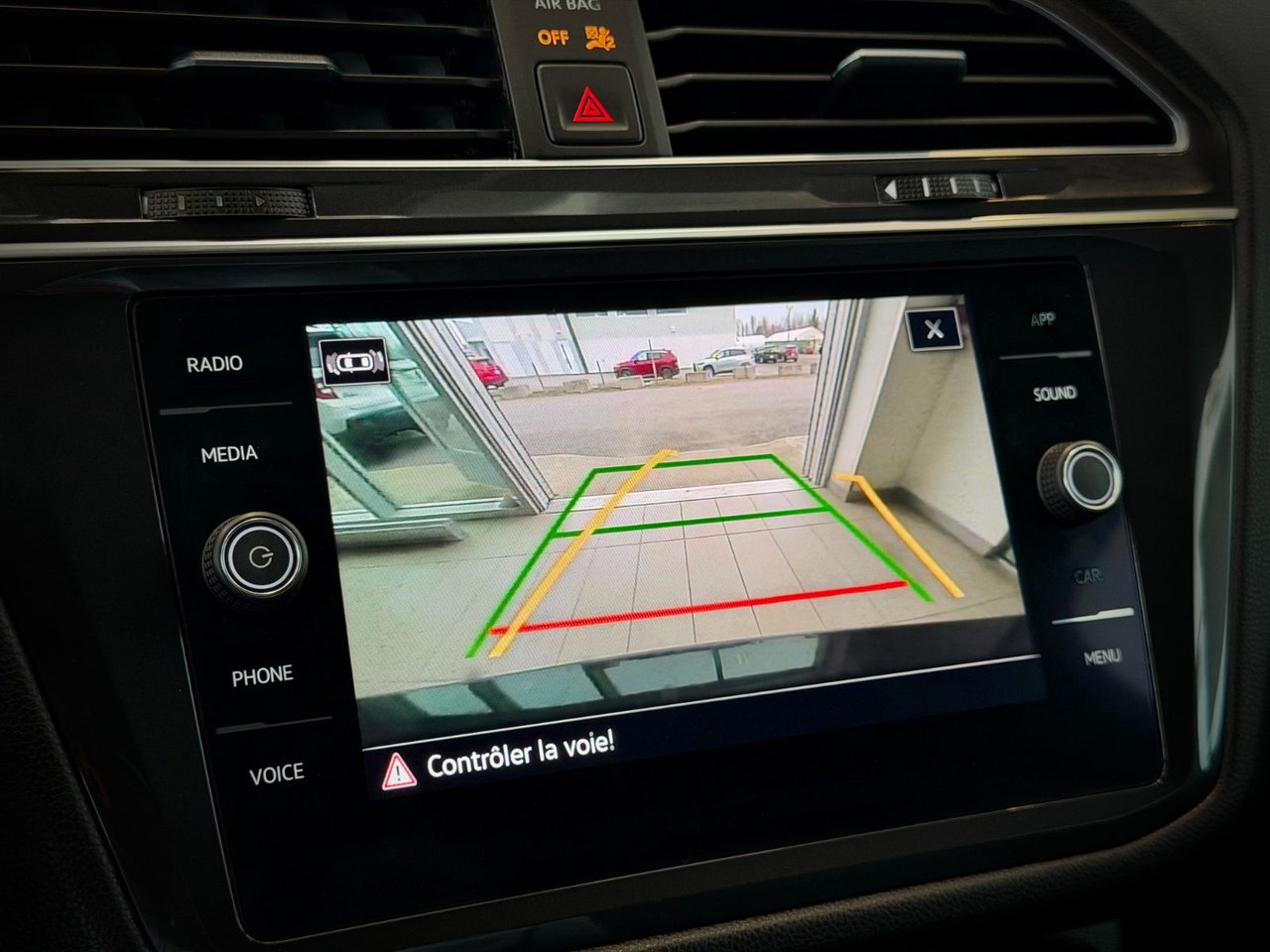 Volkswagen Tiguan Comfortline R-Line Black Edition 2022-29