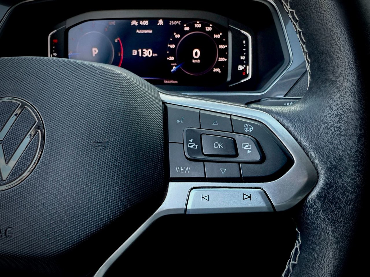 Volkswagen Tiguan Comfortline 7 PASSAGERS 2023-19