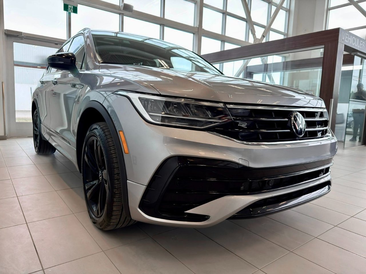 Volkswagen Tiguan Comfortline R-Line Black Edition 2024-5