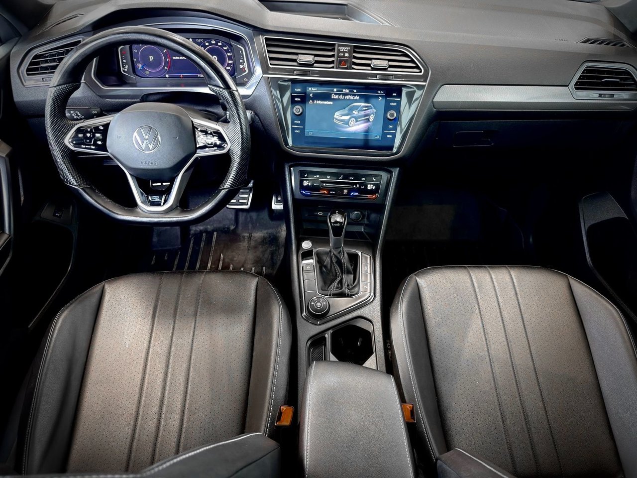 Volkswagen Tiguan Comfortline R-Line Black Edition 2024-20