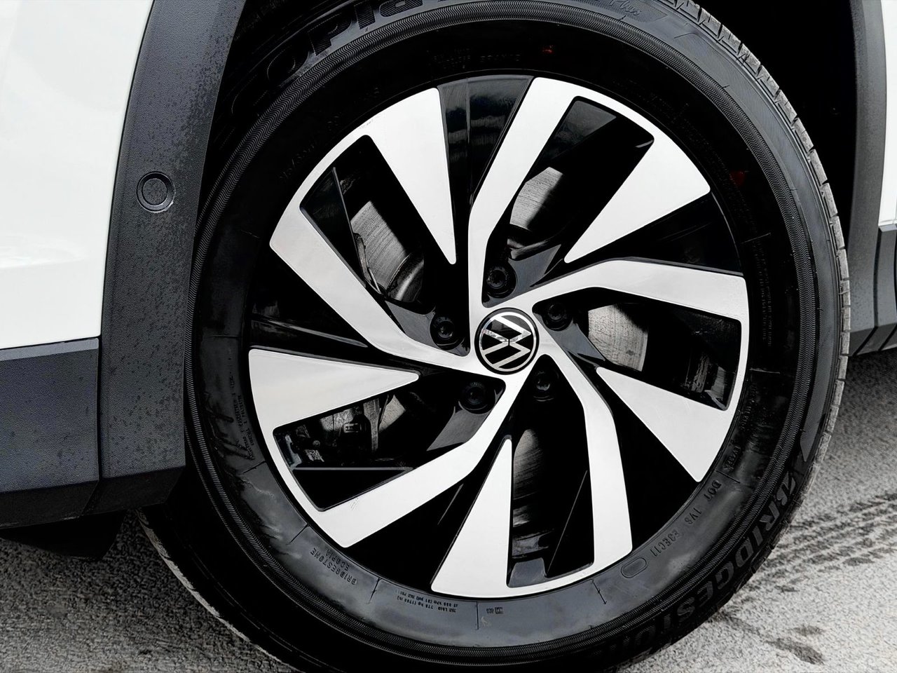Volkswagen Tiguan Trendline 2025-14