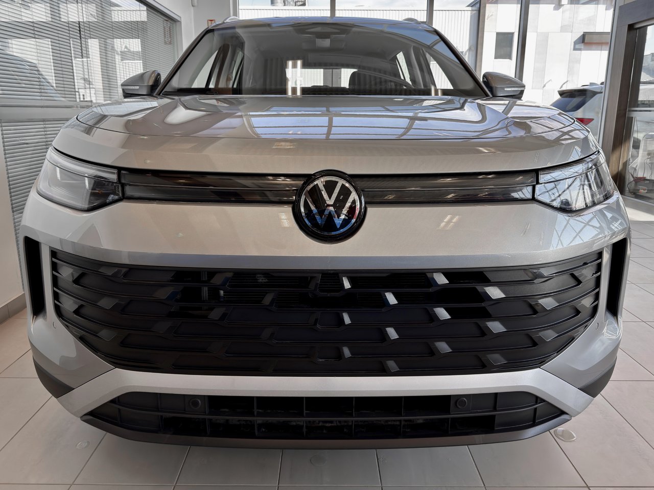 Volkswagen Tiguan Trendline 2025-5