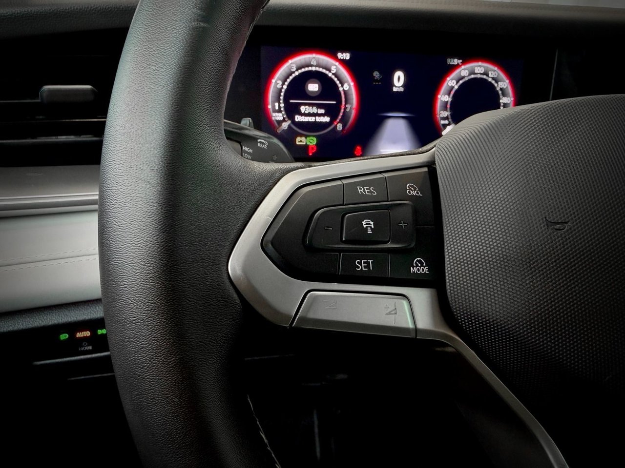 Volkswagen Tiguan Comfortline 2025-24