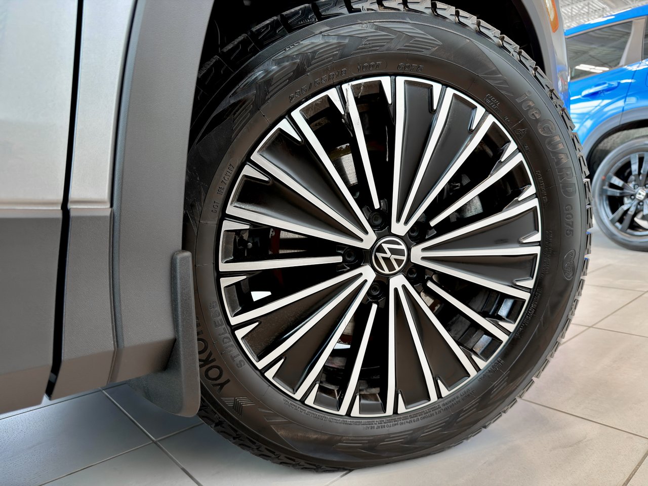 Volkswagen Tiguan Comfortline 2025-14