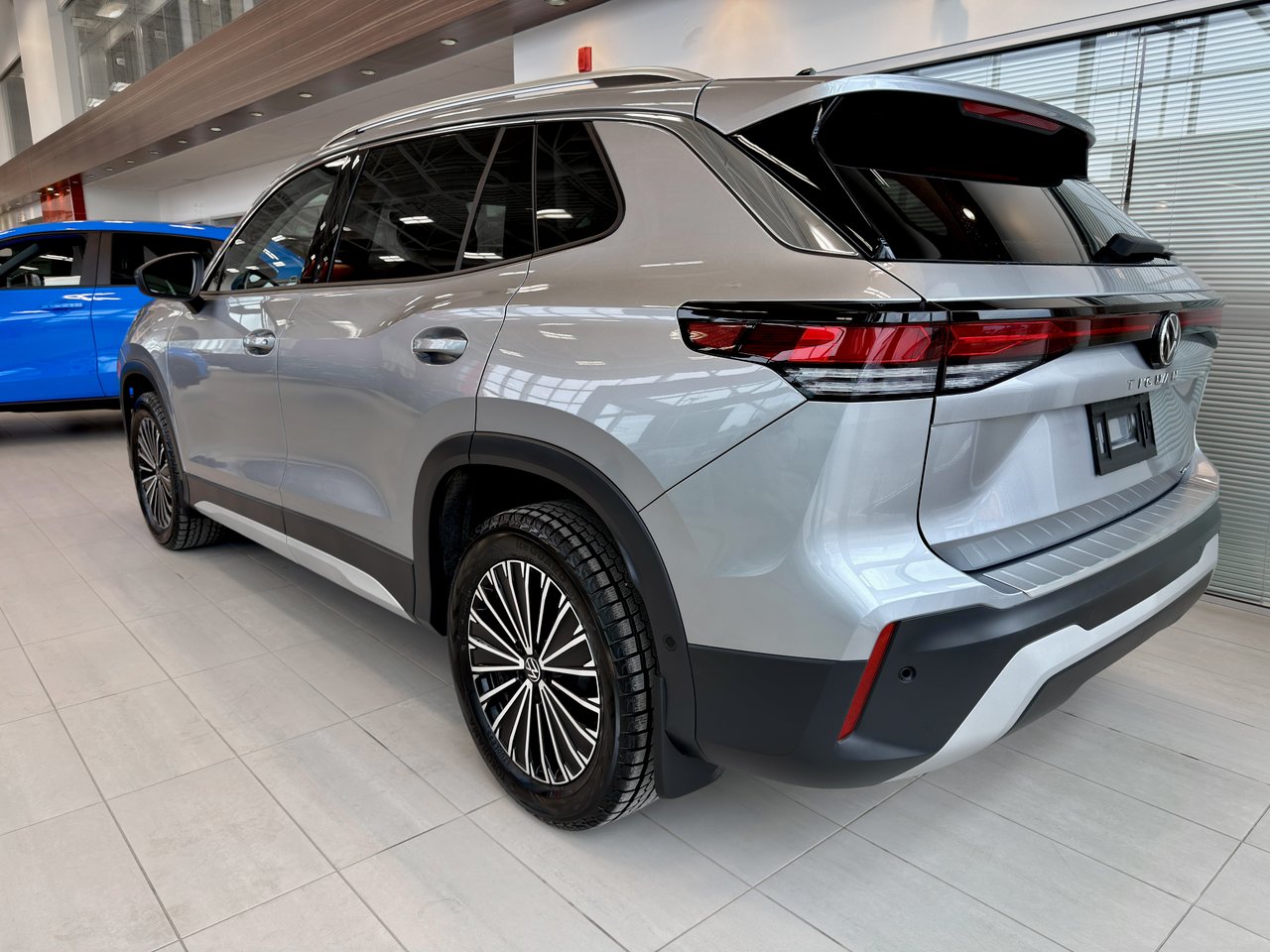 Volkswagen Tiguan Comfortline 2025-9