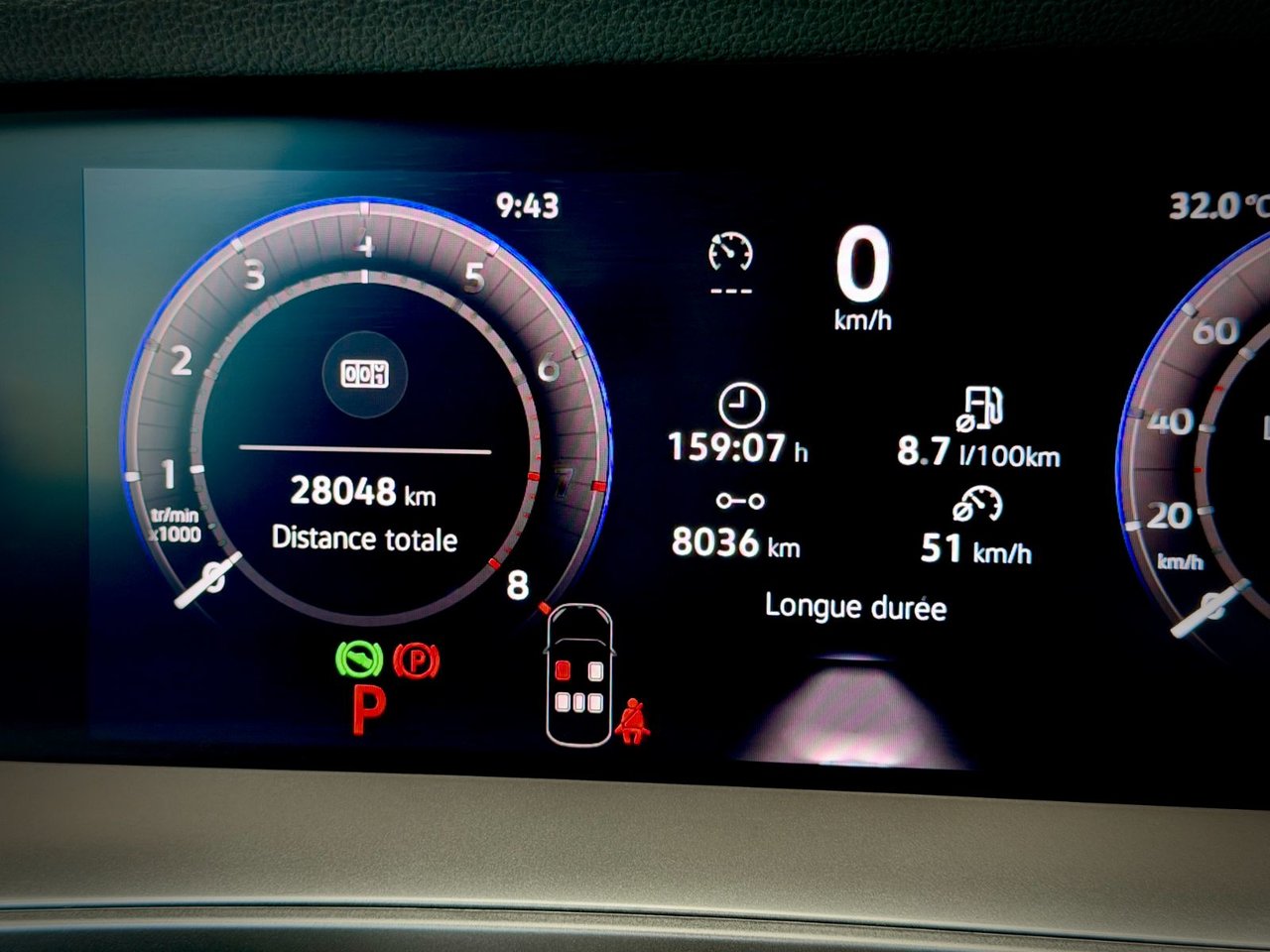 Volkswagen Tiguan Comfortline R-Line Black Edition 2026-24