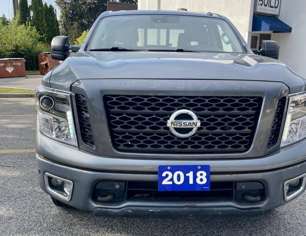 2018 Nissan Titan Pickup Truck Automatic