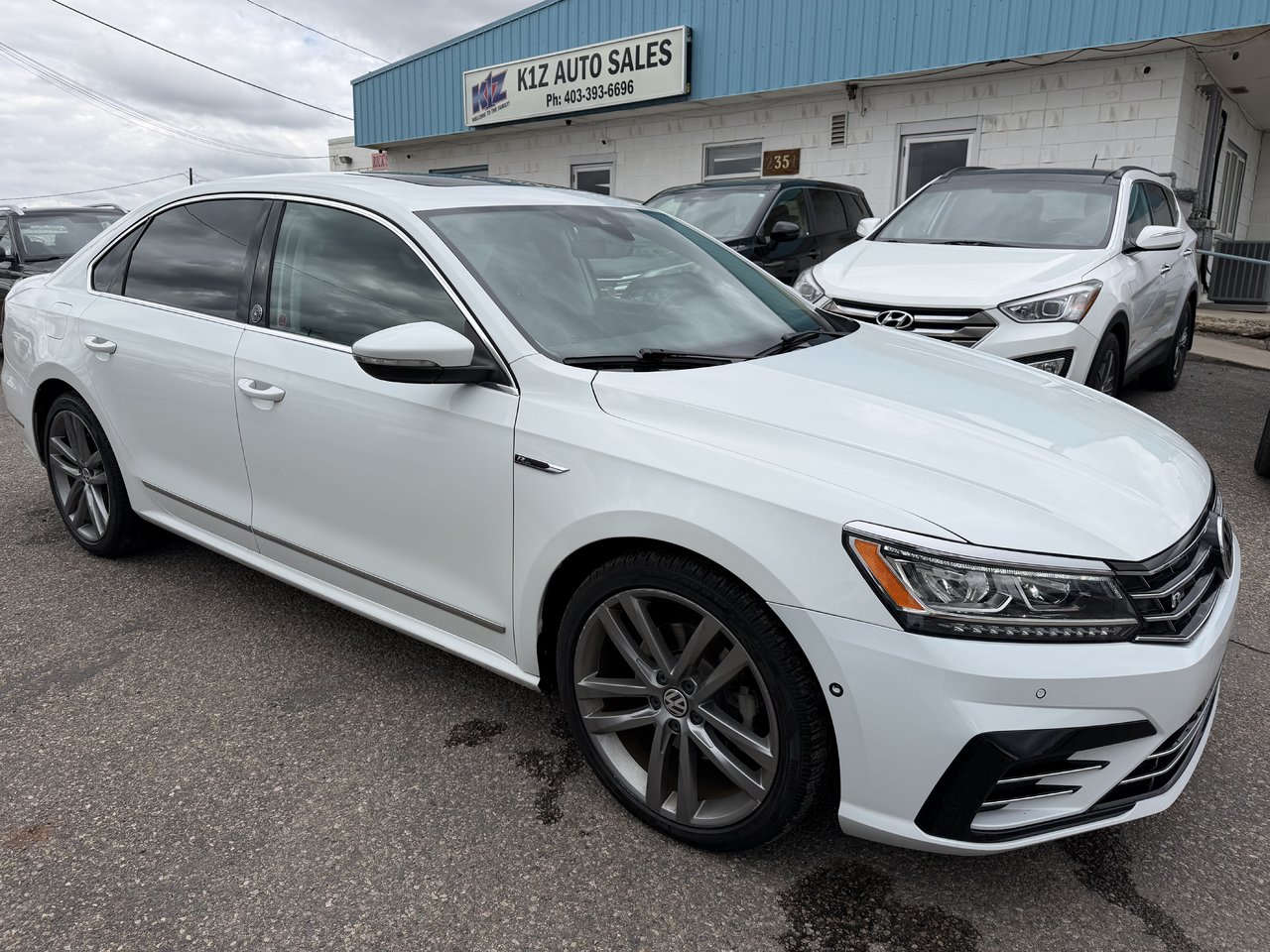 2019 Volkswagen Passat Sedan Front-Wheel Drive Automatic