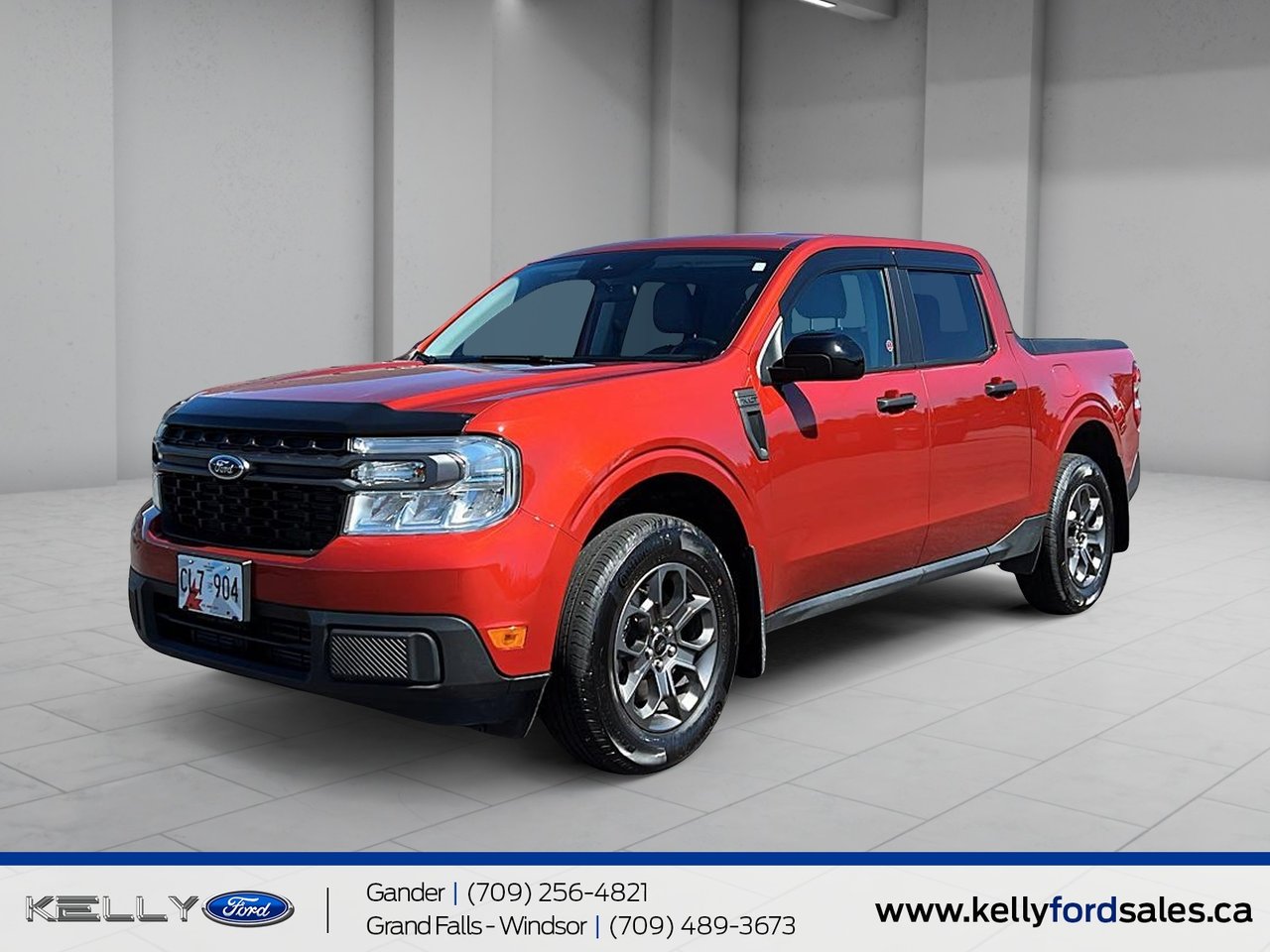 HOT PEPPER RED METALLIC 2024 Ford Maverick XLT SuperCrew AWD Pickup Truck All-Wheel Drive Automatic