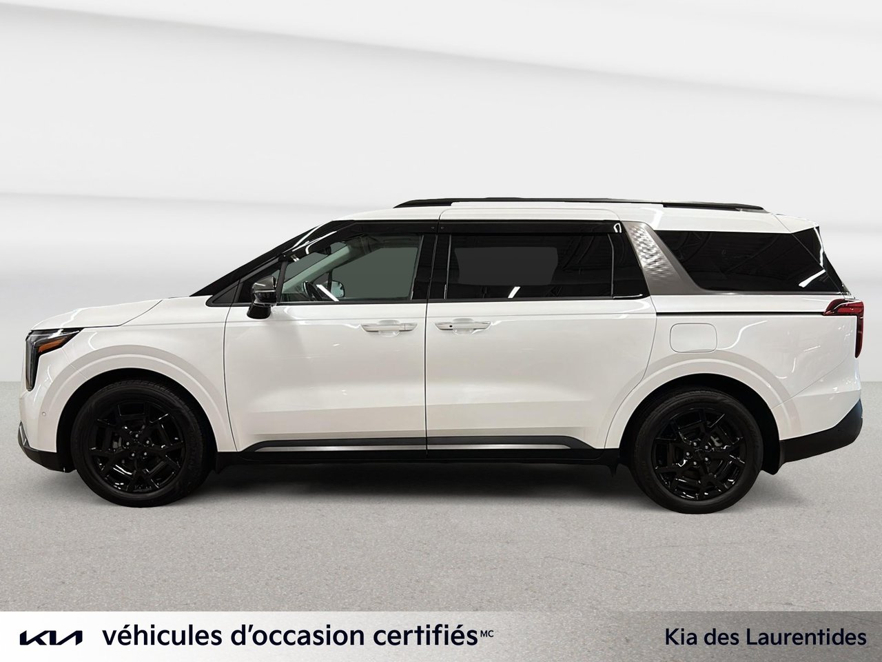 2025 Kia Carnival