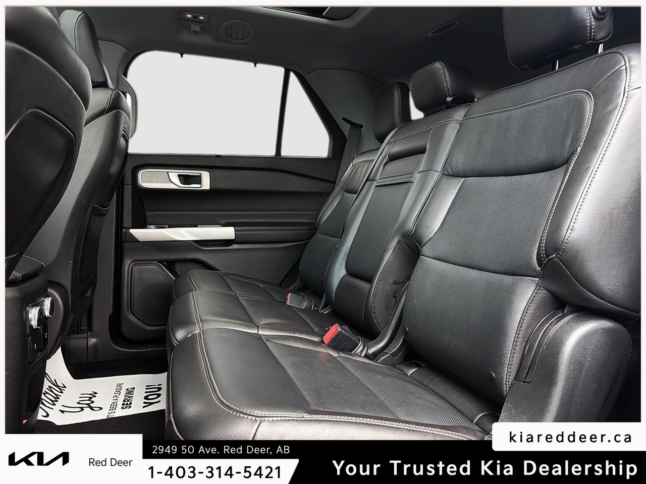 2020 Ford Explorer Limited-17