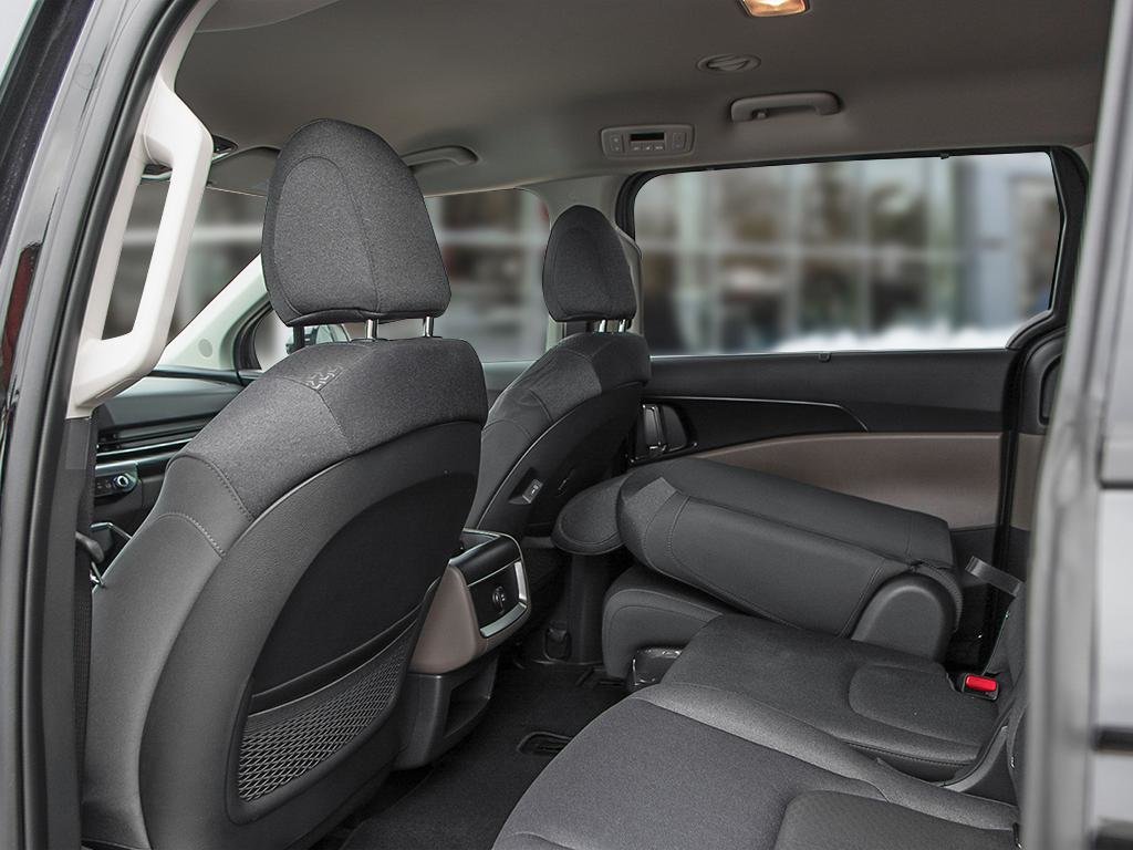 2026 Kia Carnival HEV LX+-17