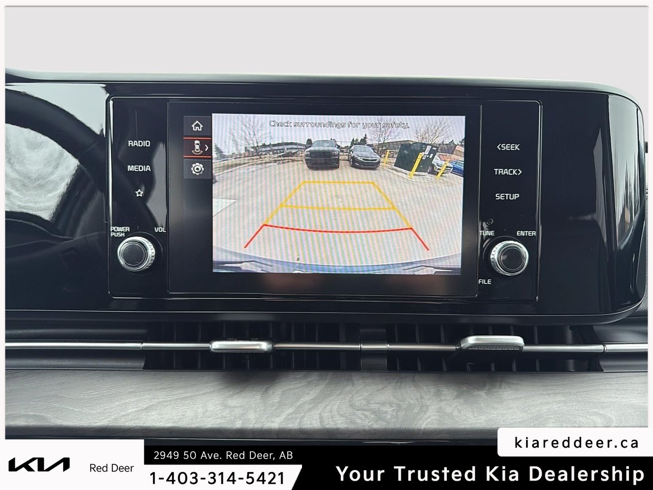 2024 Kia Carnival EX-13