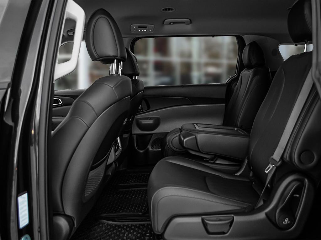 2026 Kia Carnival EX-18