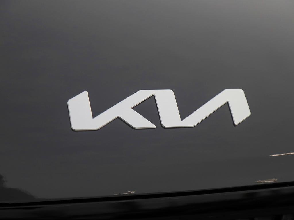 2026 Kia Carnival EX-7