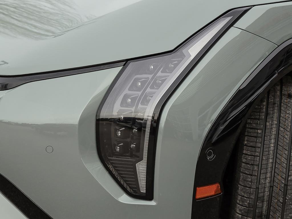2026 Kia EV4 GT-Line Limited-9