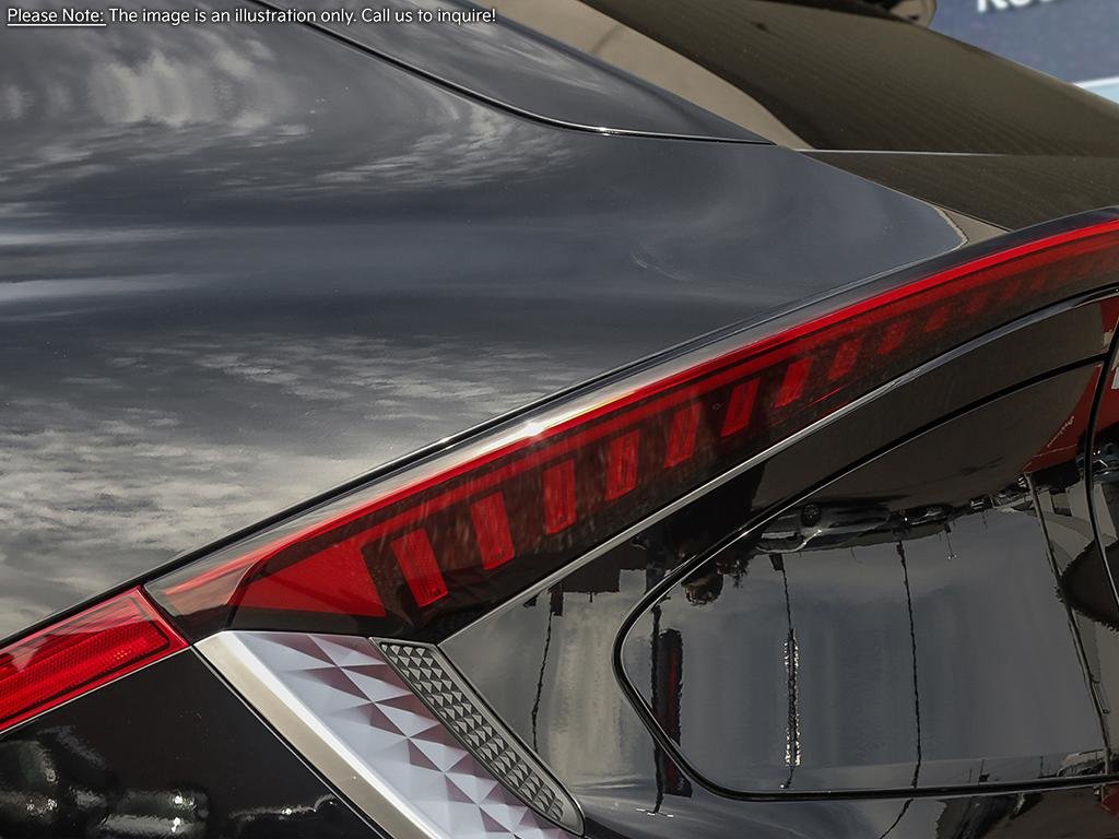 2025 Kia EV6 Land AWD w/ Premium Pkg-9