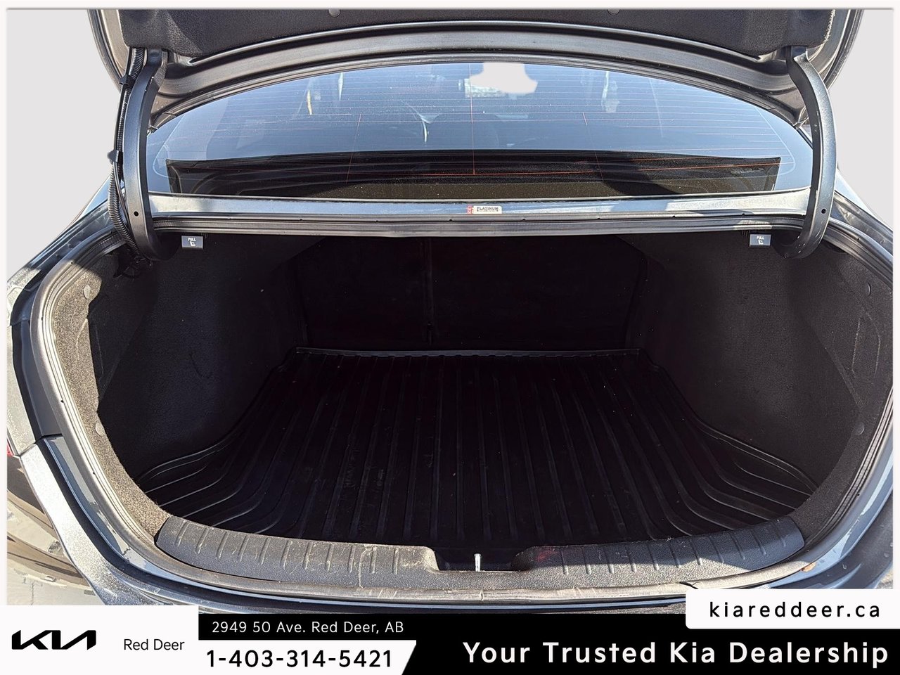 2022 Kia Forte EX Premium-21